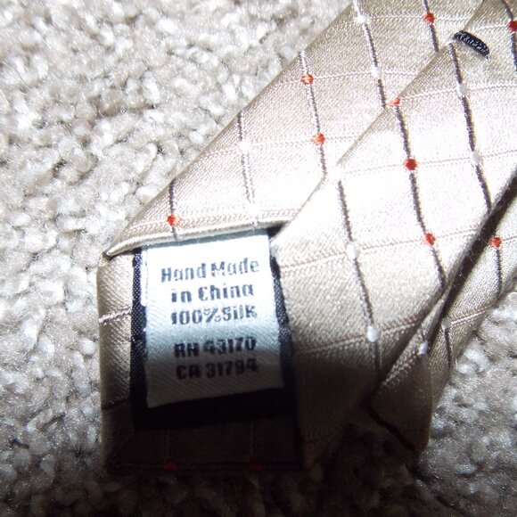 Two Geoffrey Beene Ties - Picture 8 of 9